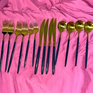 Crofton 14 piece stainless steel Gold Green Matted Handle Silverware